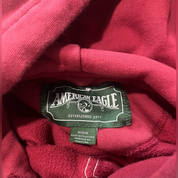 Men’s red American Eagle hoodie - Picture 3 of 3